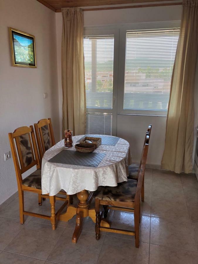 Bravo 1 Home George Napospart Kültér fotó