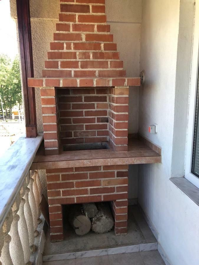 Bravo 1 Home George Napospart Kültér fotó