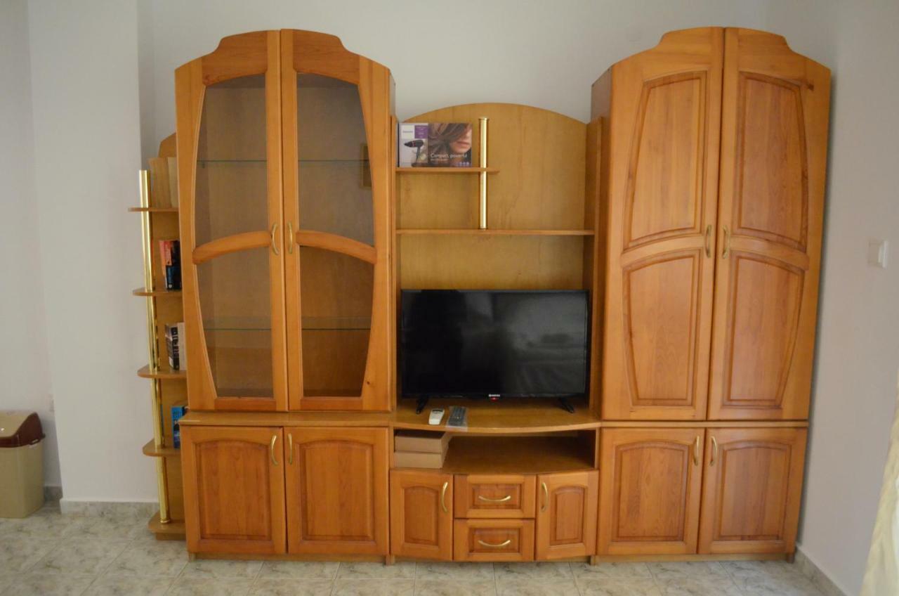 Bravo 1 Home George Napospart Kültér fotó