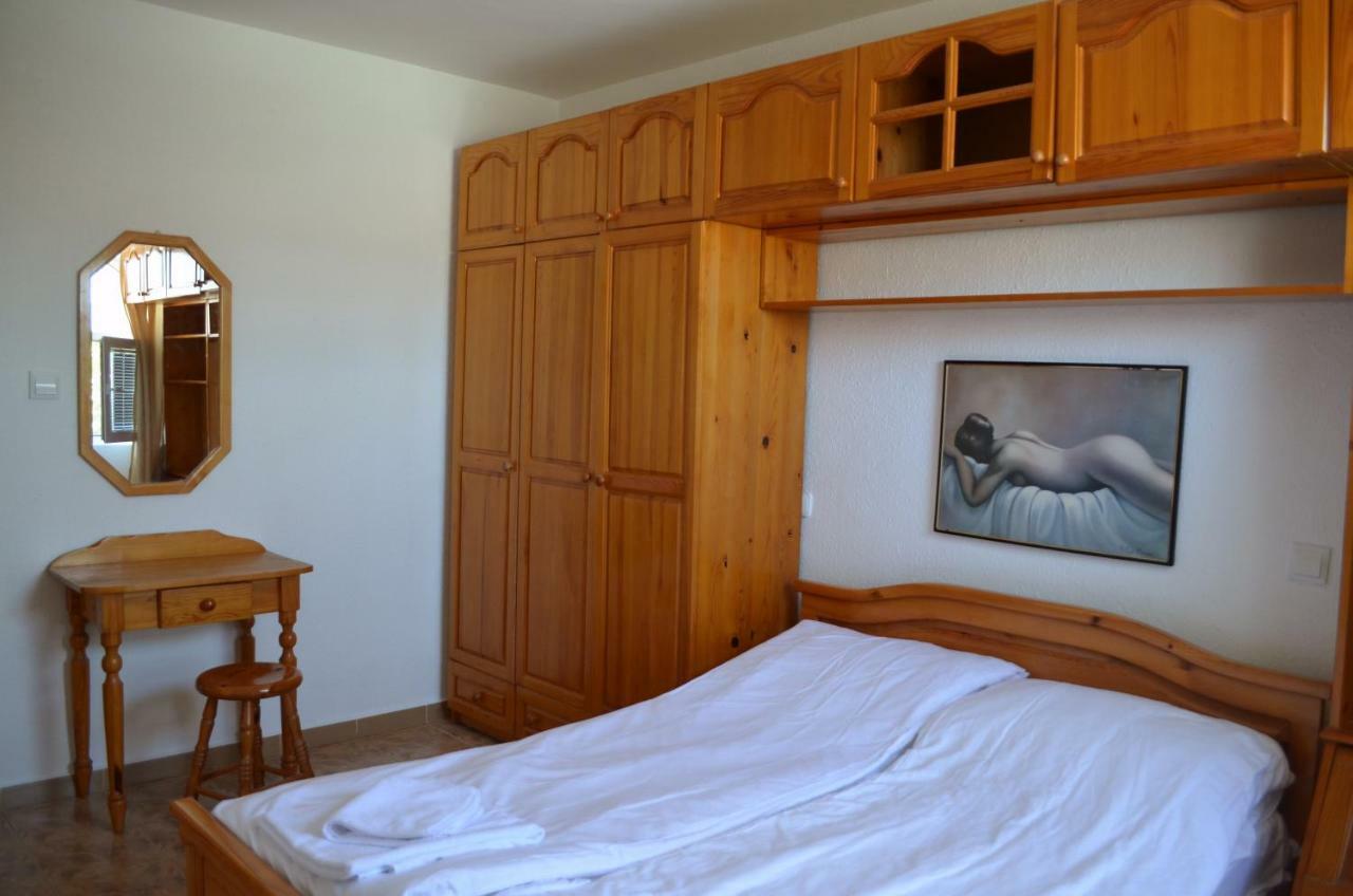Bravo 1 Home George Napospart Kültér fotó