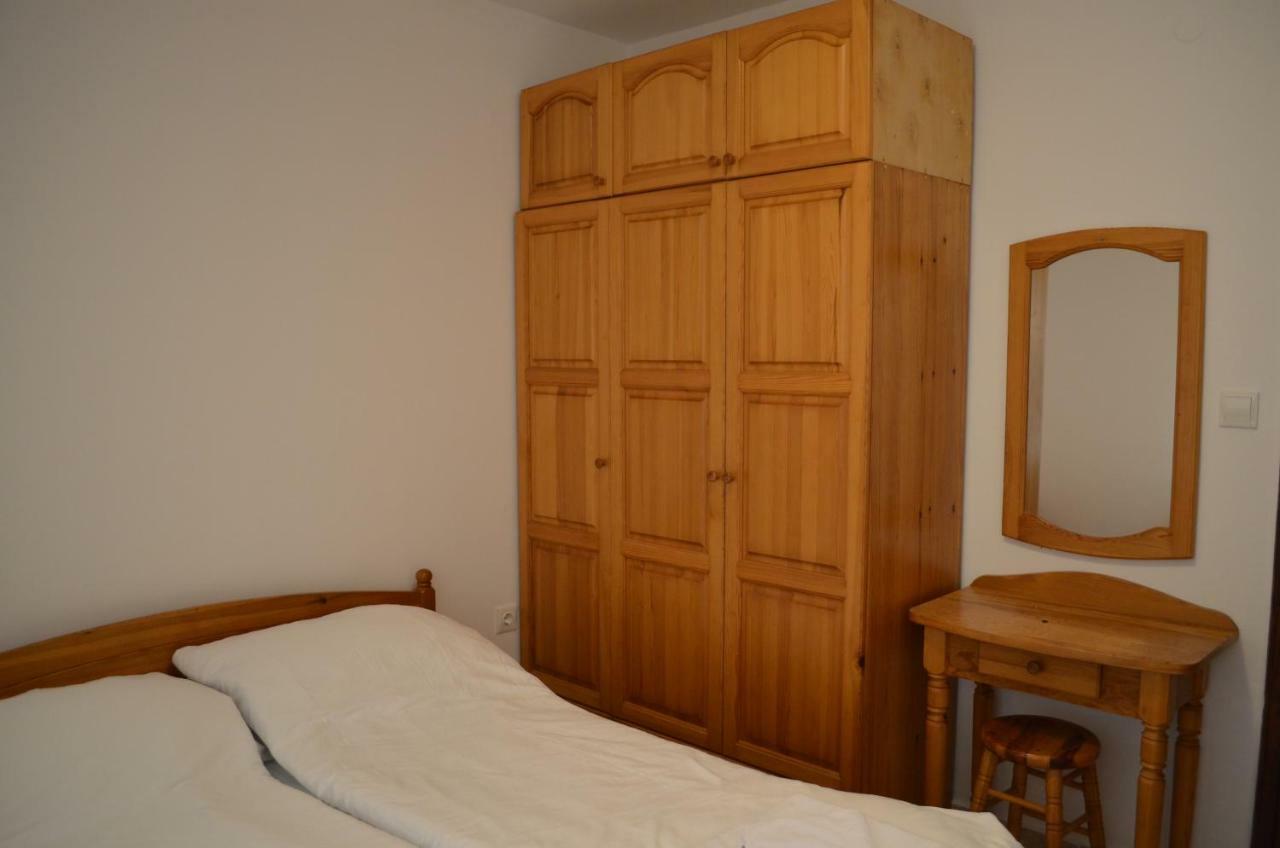 Bravo 1 Home George Napospart Kültér fotó