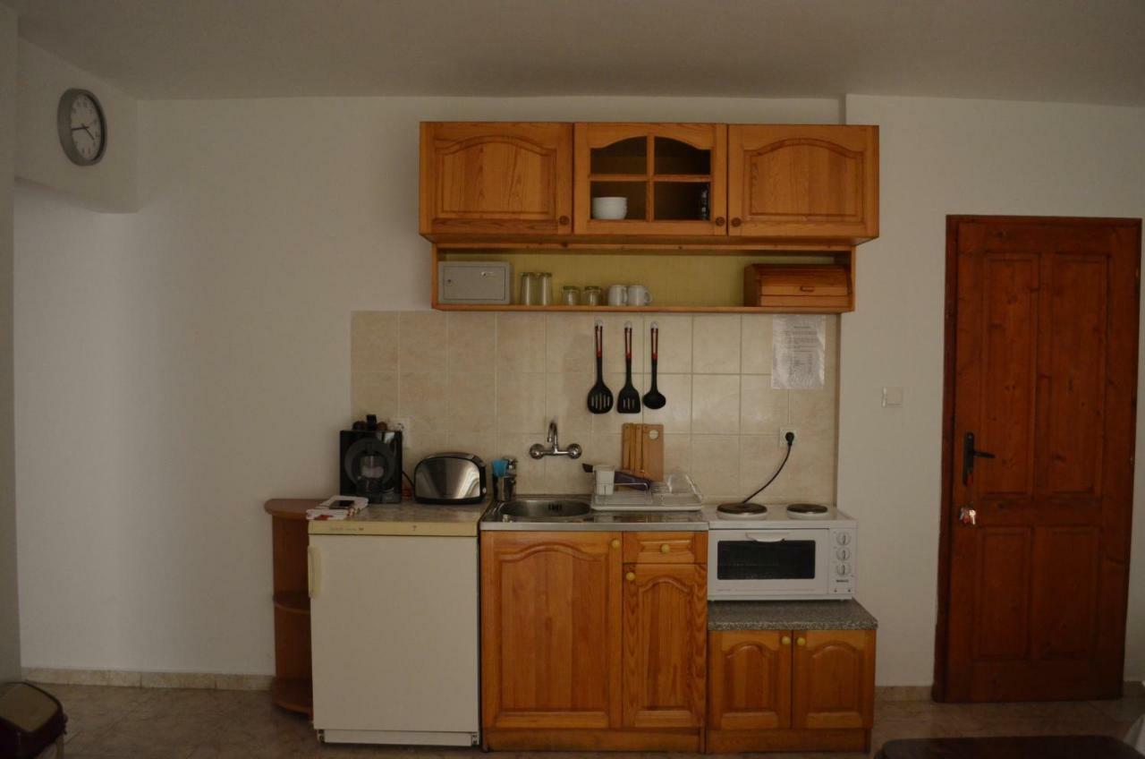 Bravo 1 Home George Napospart Kültér fotó