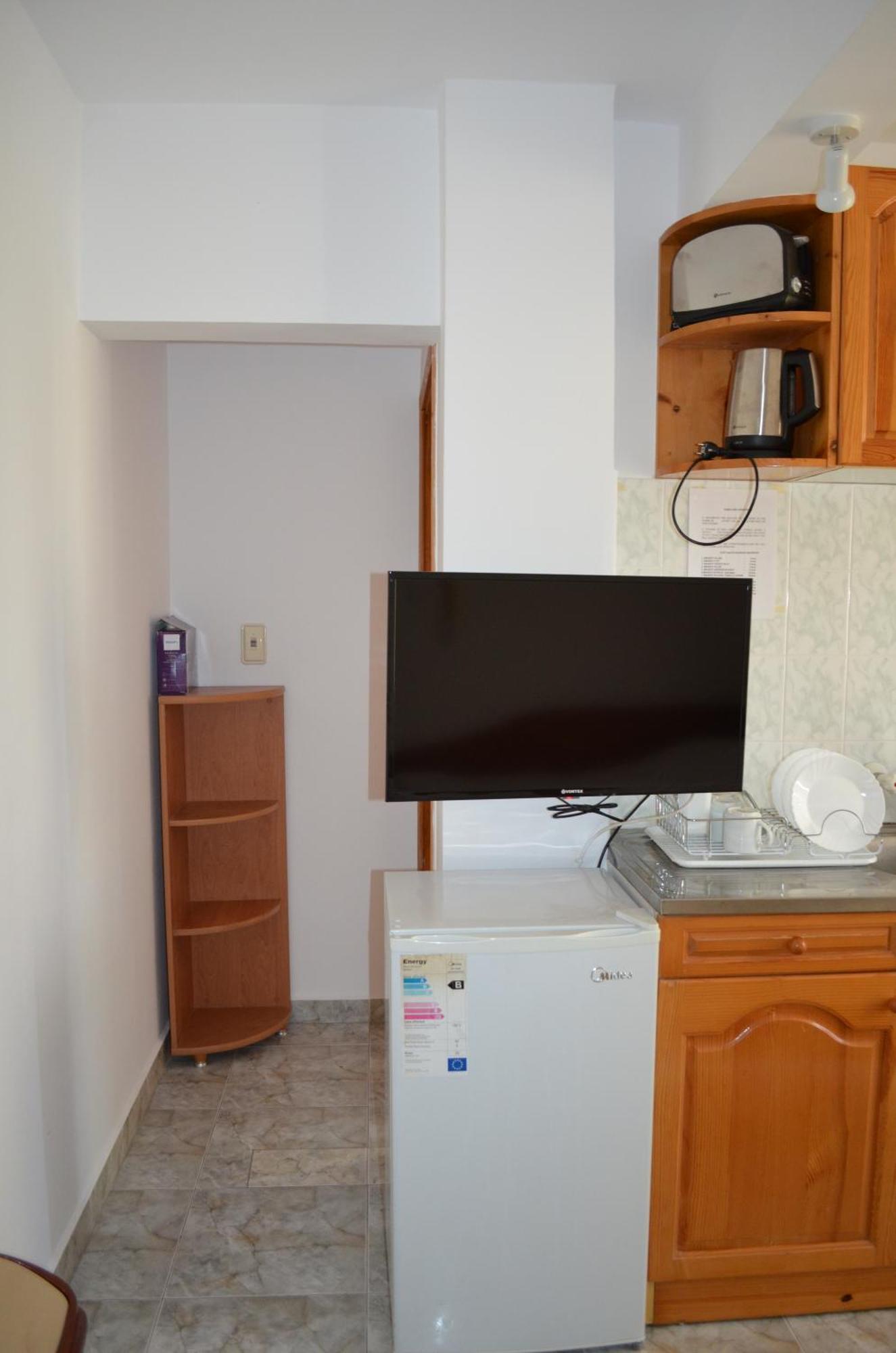 Bravo 1 Home George Napospart Kültér fotó