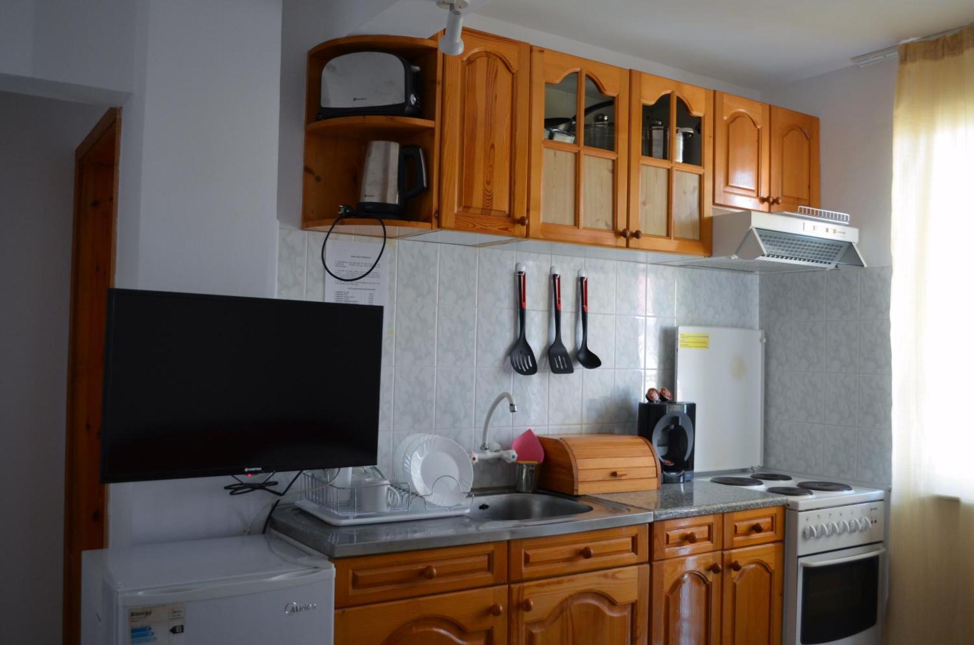 Bravo 1 Home George Napospart Kültér fotó
